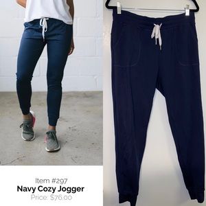 Zyia Cozy Joggers Size Large